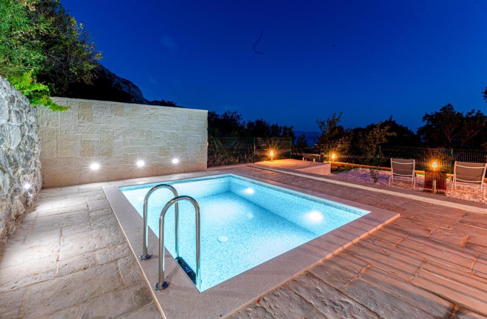 House Dida Mate - Cozy House In Nature With Heated Pool Tučepi Екстериор снимка