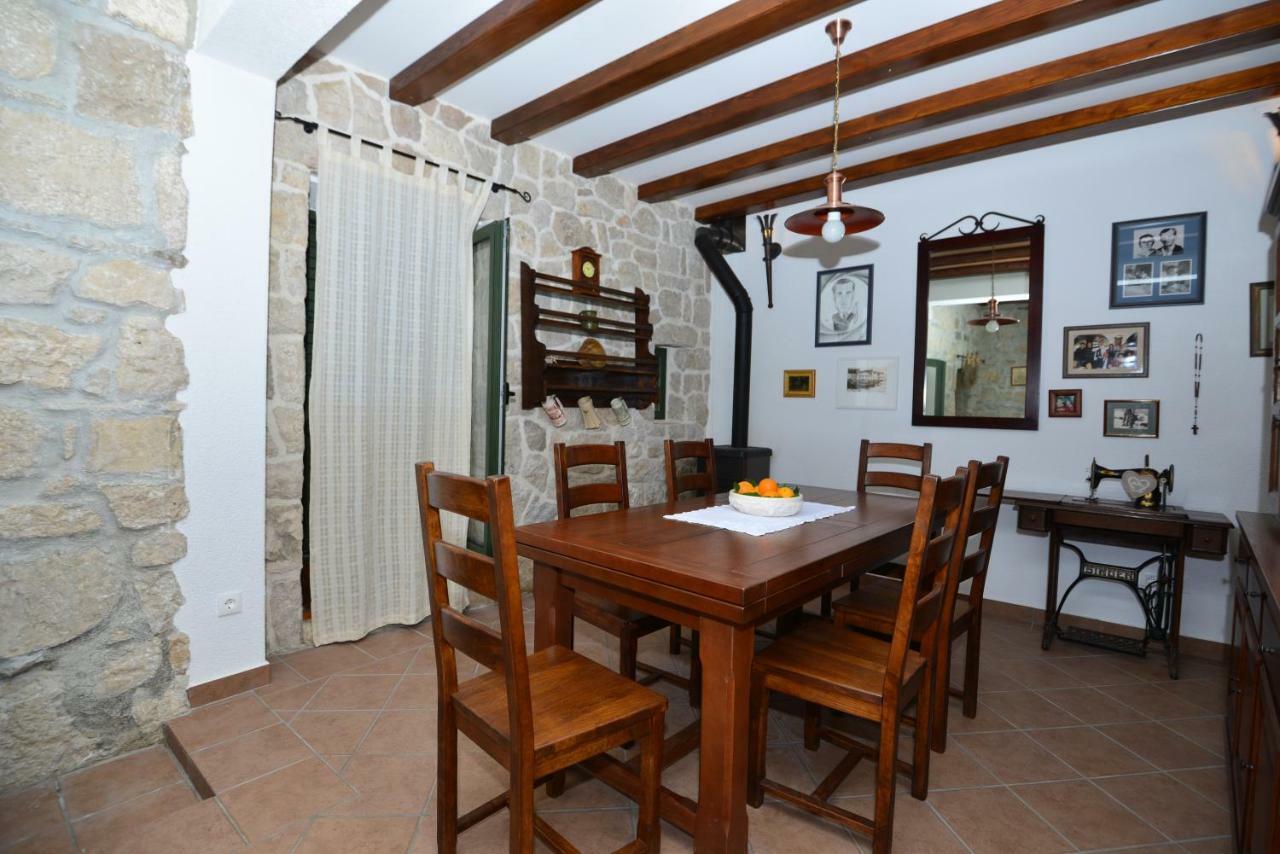 House Dida Mate - Cozy House In Nature With Heated Pool Tučepi Екстериор снимка