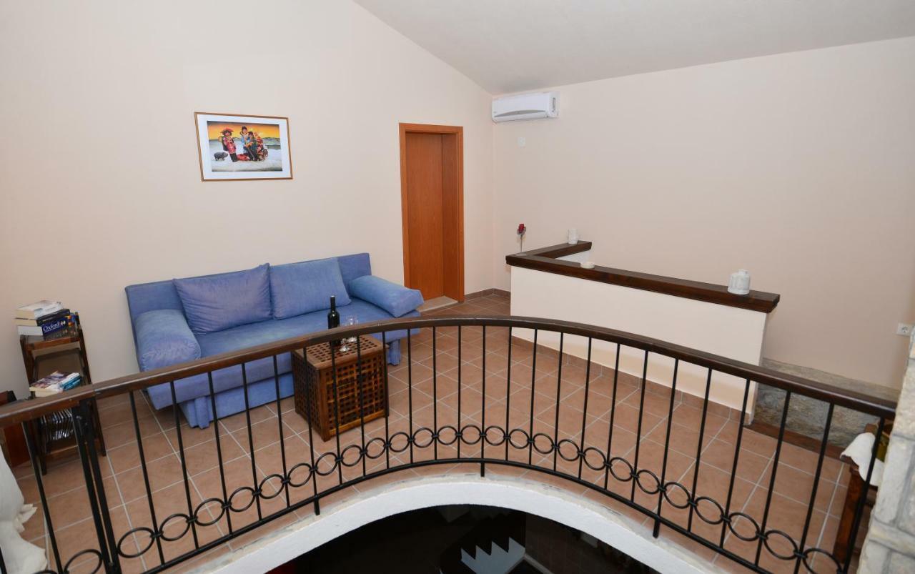 House Dida Mate - Cozy House In Nature With Heated Pool Tučepi Екстериор снимка